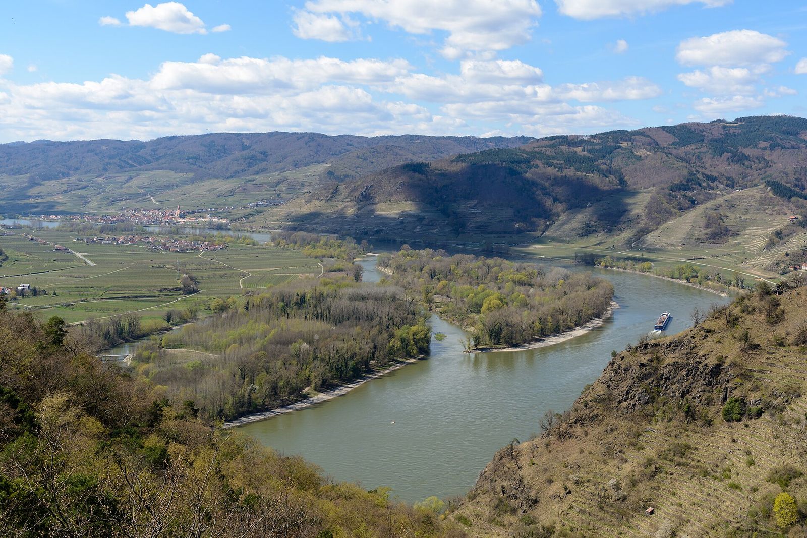 Wachau vom Vogelberg 20220411 02