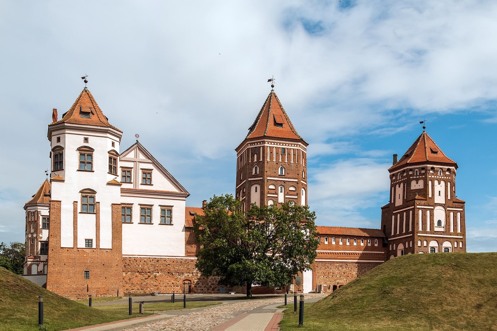Mir Castle 2023-07-02 6022