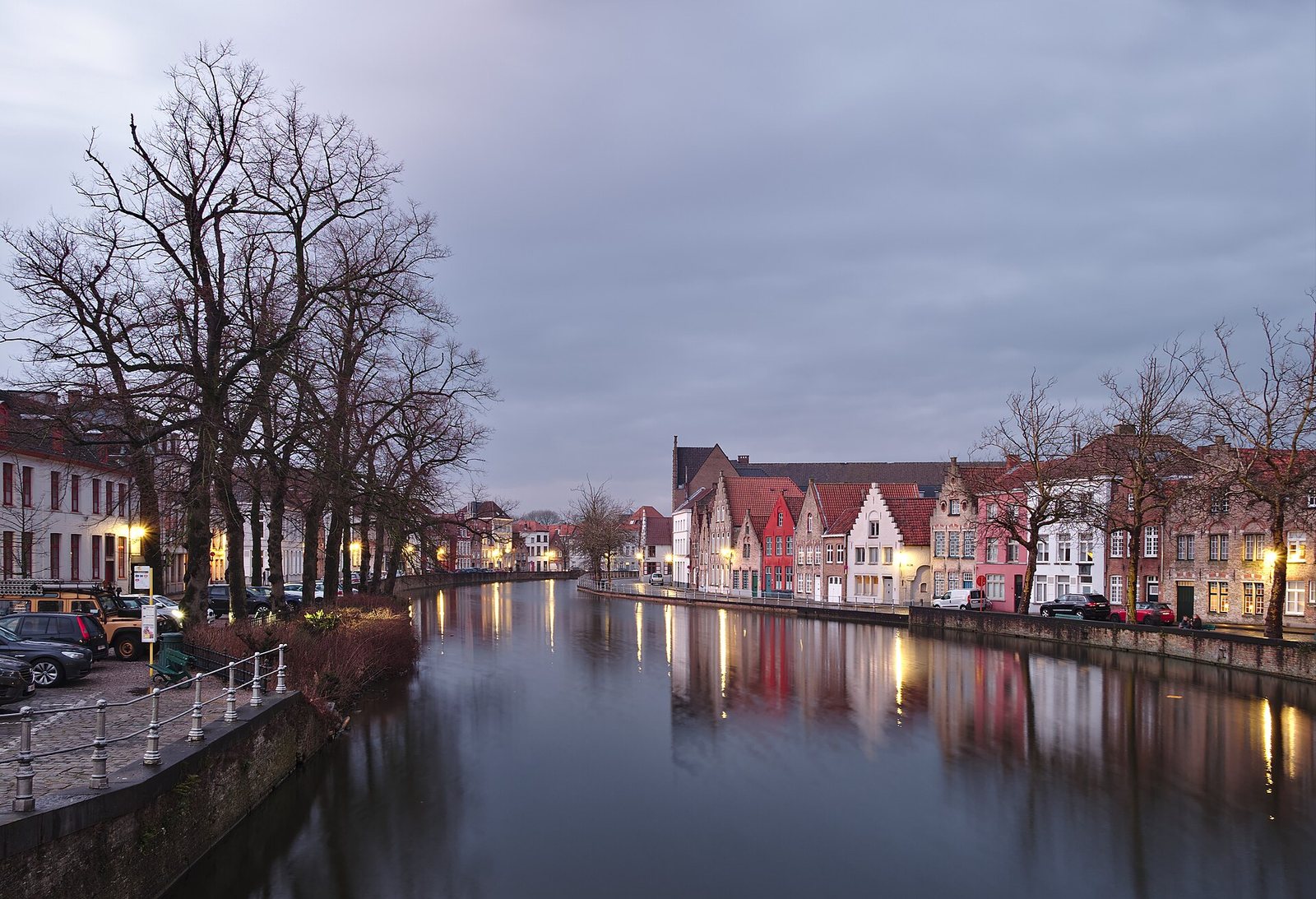Bruges, BE (DSCF4831) looking North from the Snaggaardstraat bridge