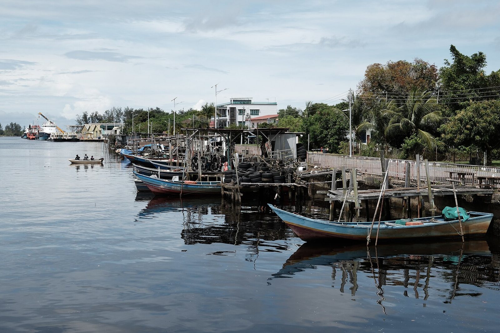 Fishermen huts on the Belait River, Brunei - 16