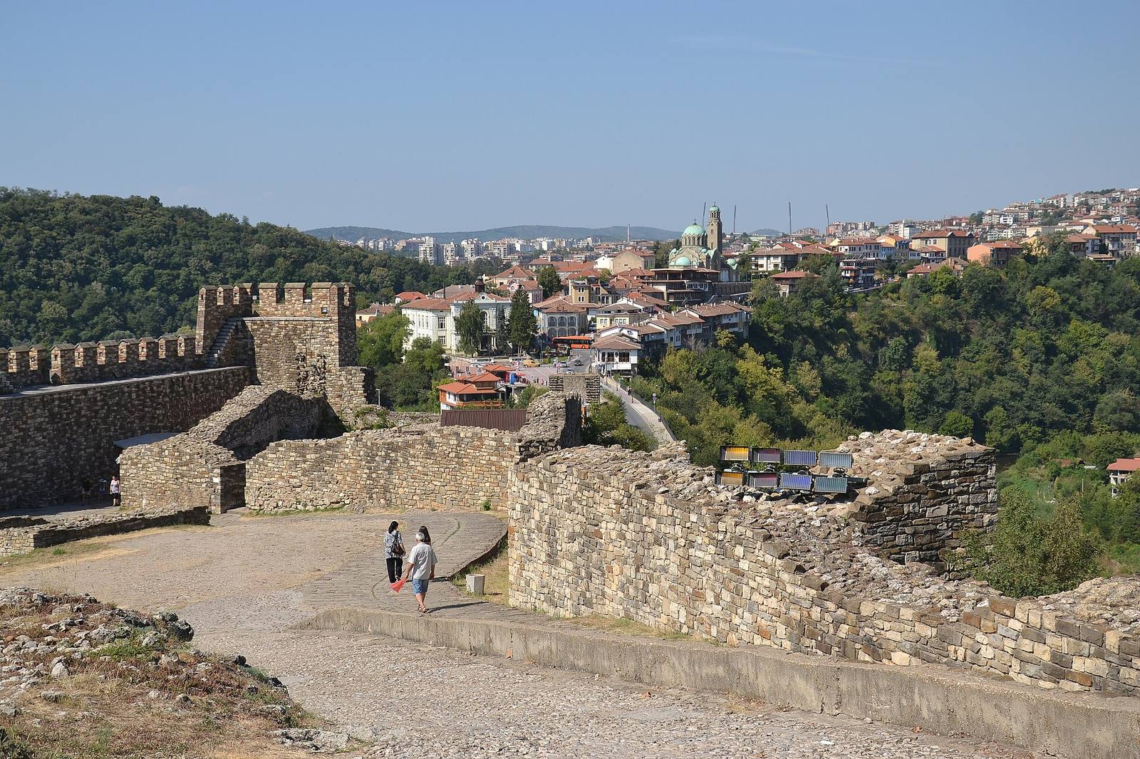 Veliko Tarnovo (Велико Търново) - view from Tsarevets 4