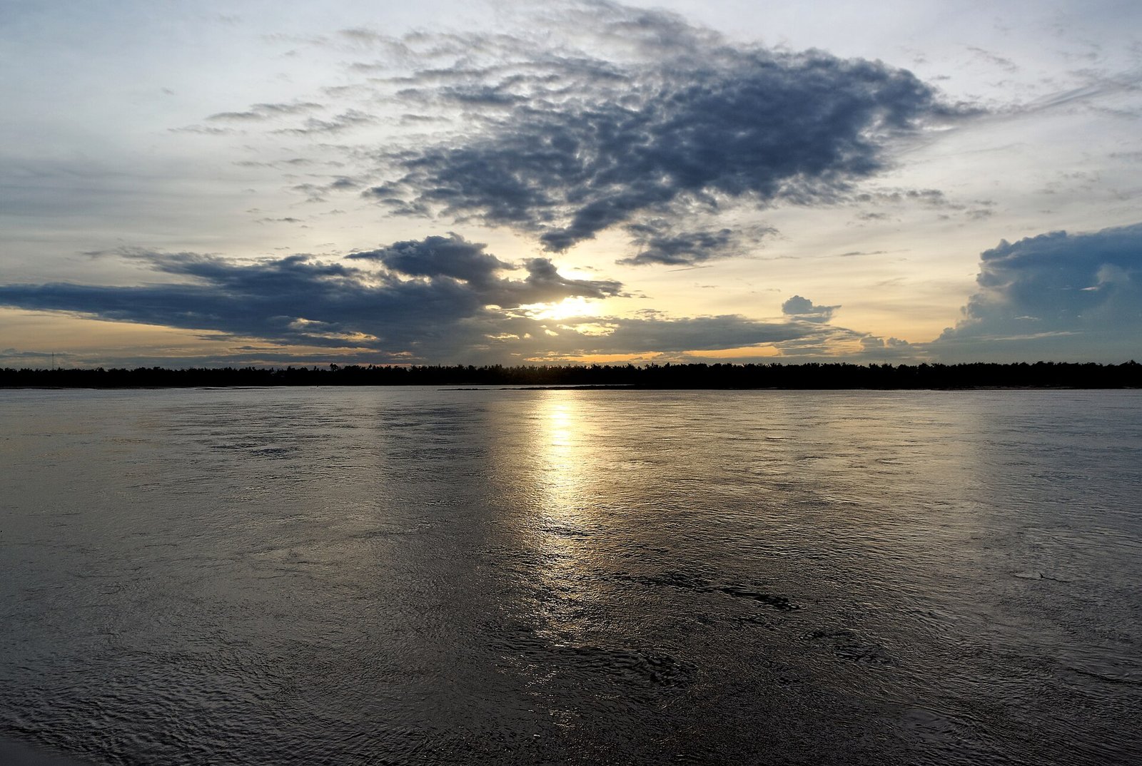 20171123 Sunset over Mekong Kratie 3996 DxO