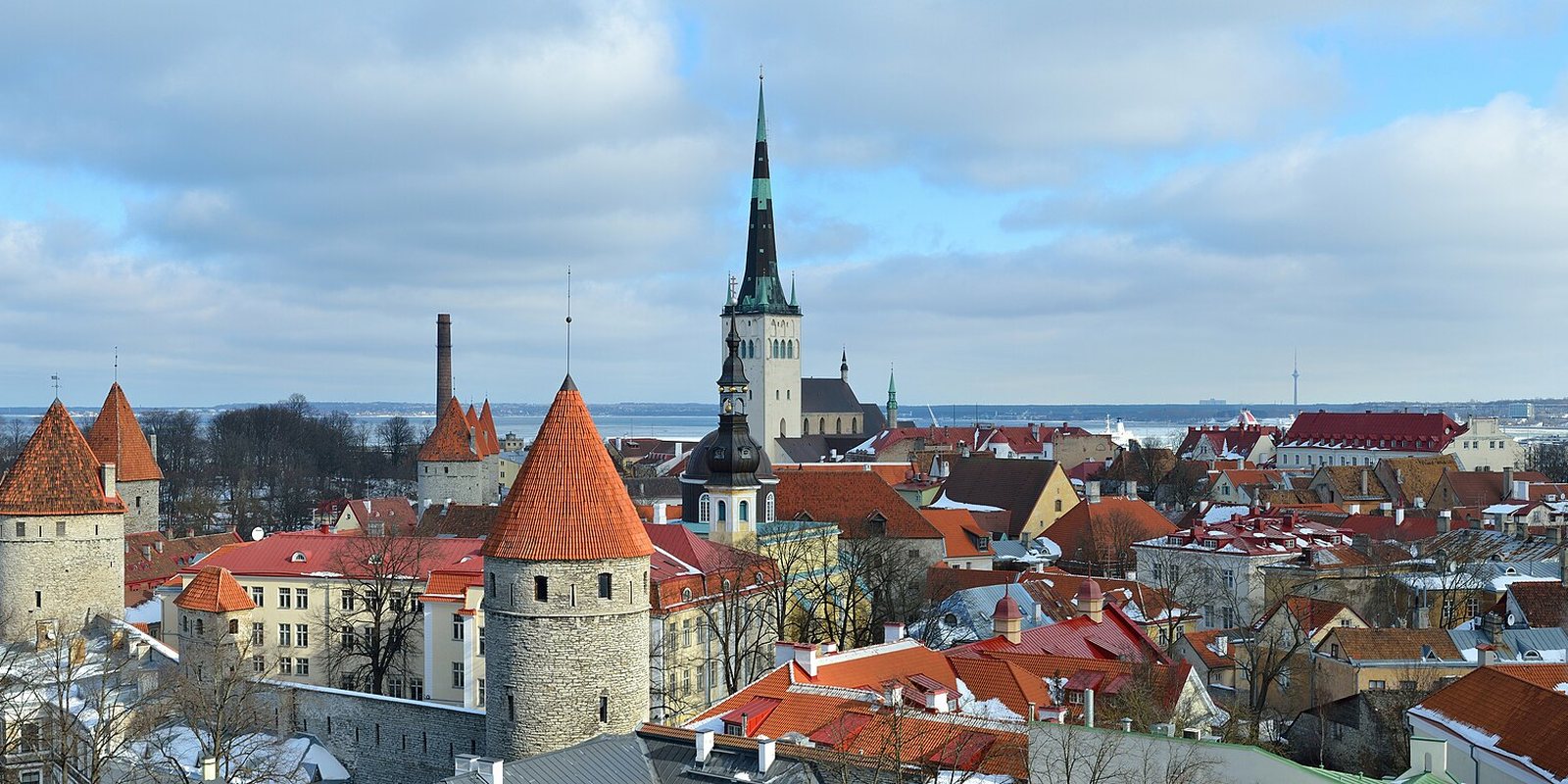 Old town of Tallinn 06-03-2012