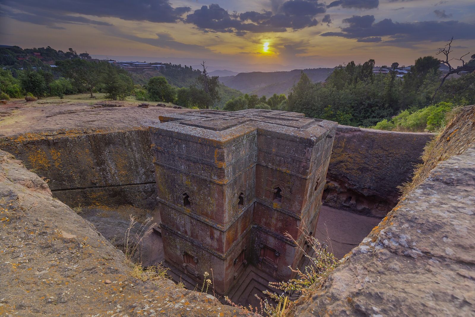 Ethiopia - sunset at Church of Saint George, Lalibela 01