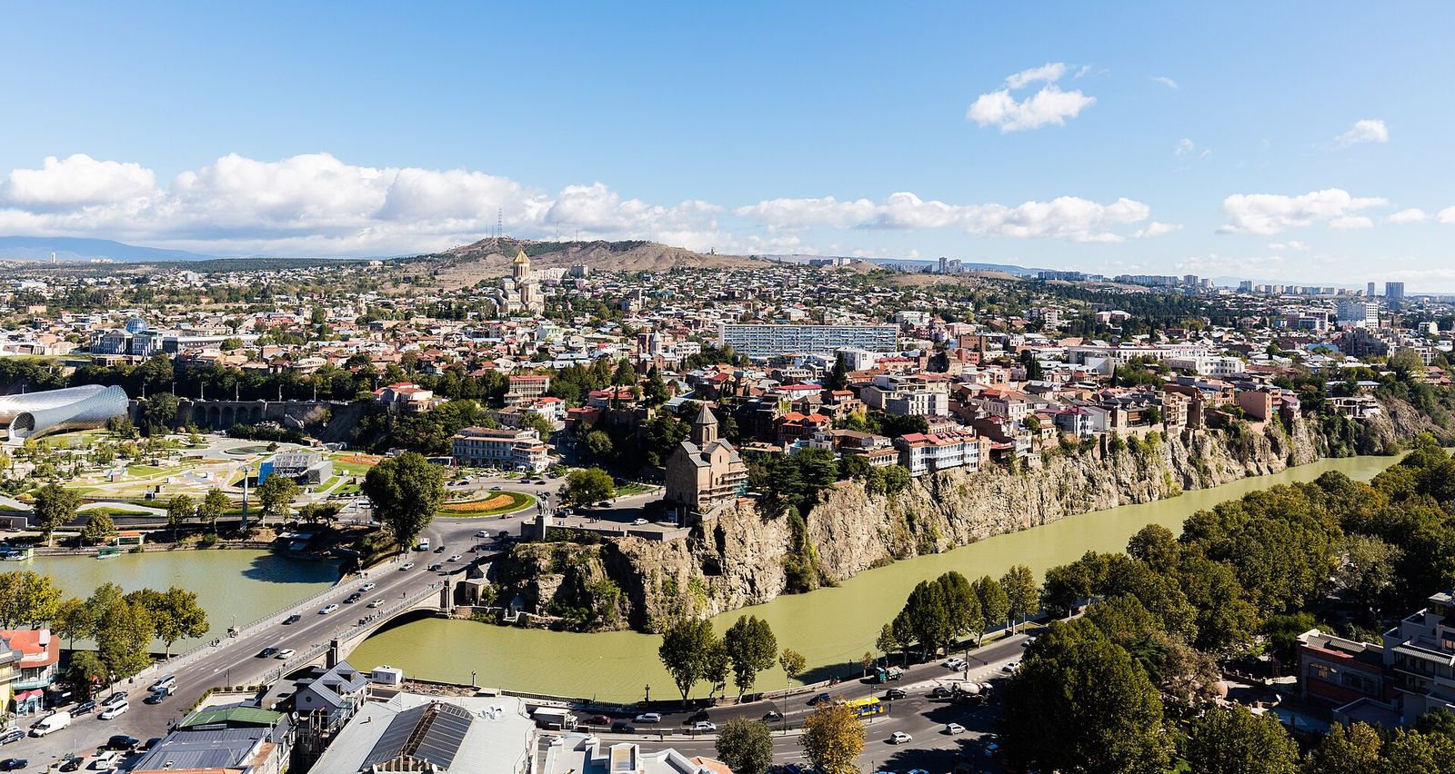 Vista de Tiflis, Georgia, 2016-09-29, DD 37