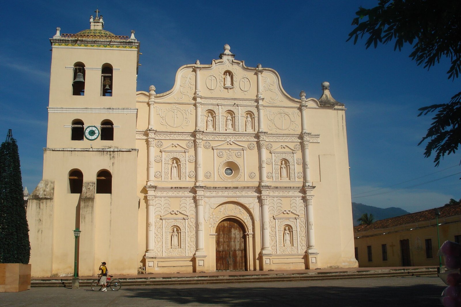 CATEDRAL DE COMAYAGUA circa 2008