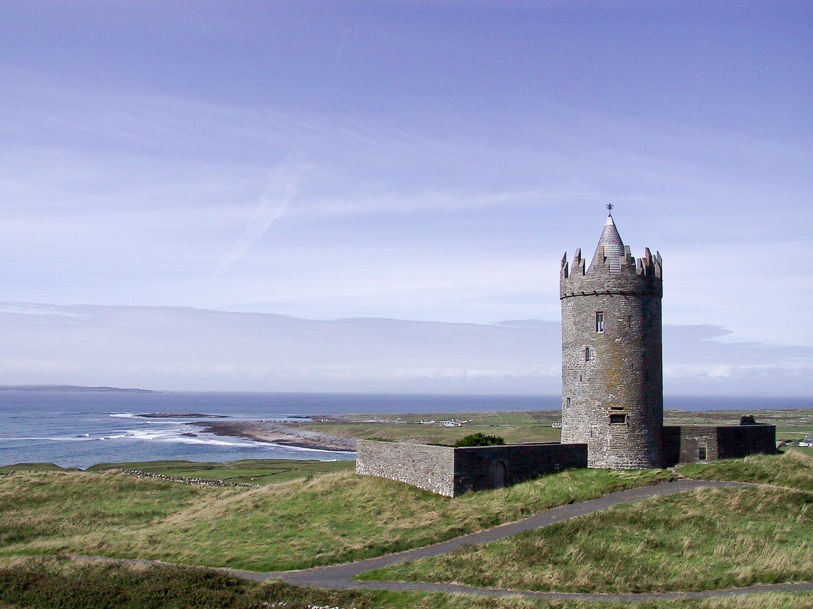 Doonagore Castle - IrishKeep
