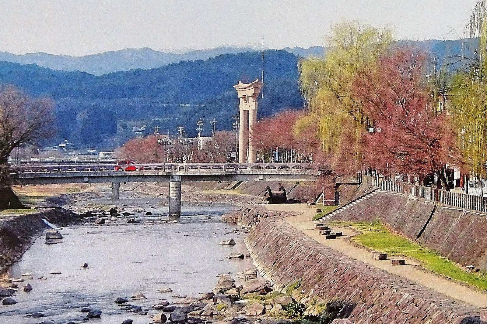 Takayama.- Inari-torii u (scaned 2023)