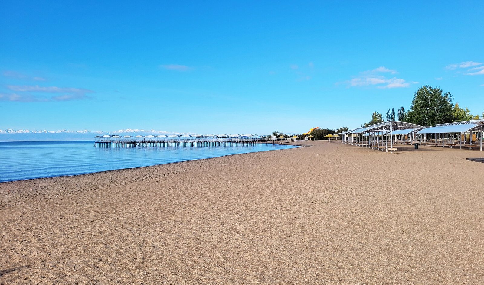 Beach in Kurskoe, Kirghizistan 01