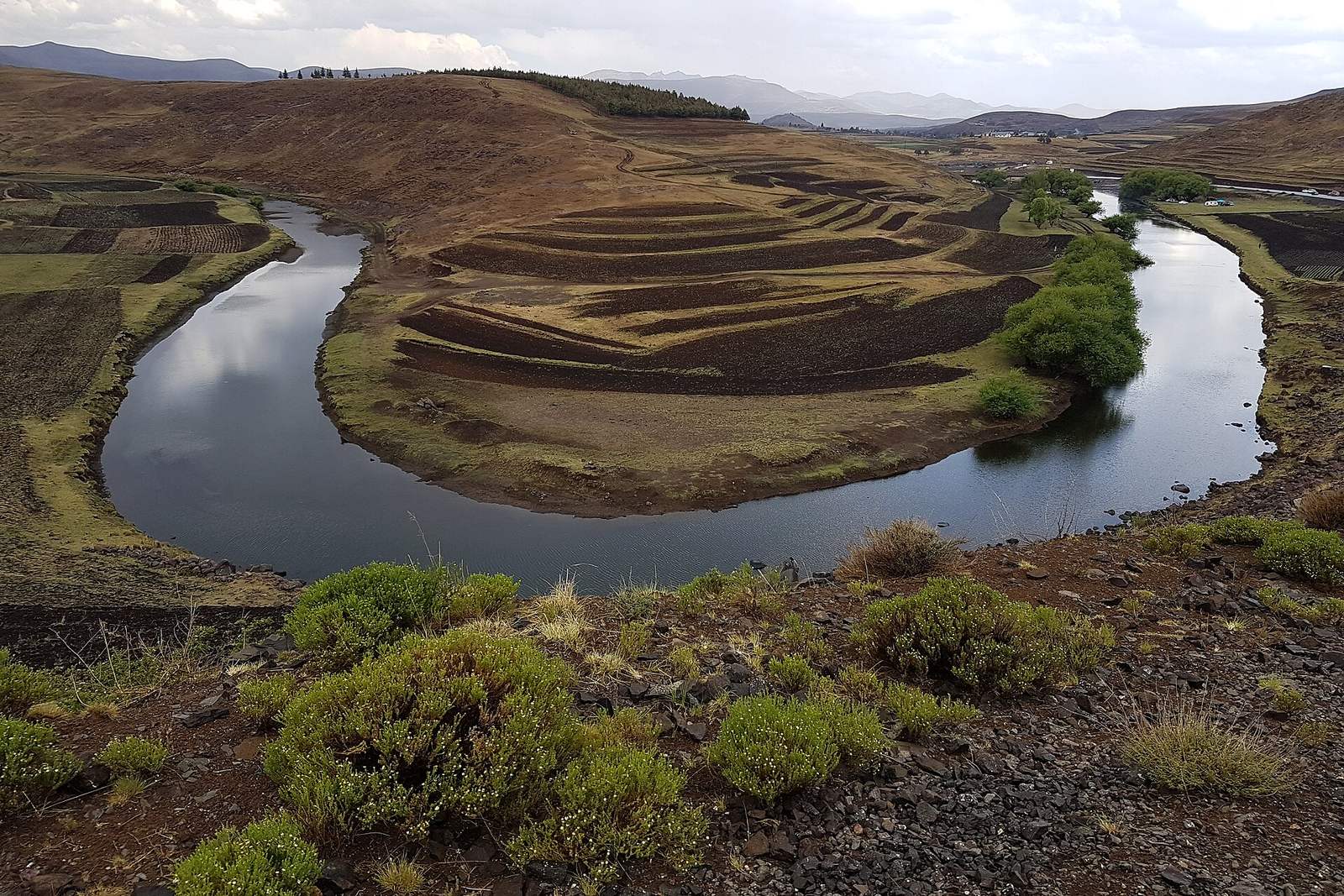The circle River