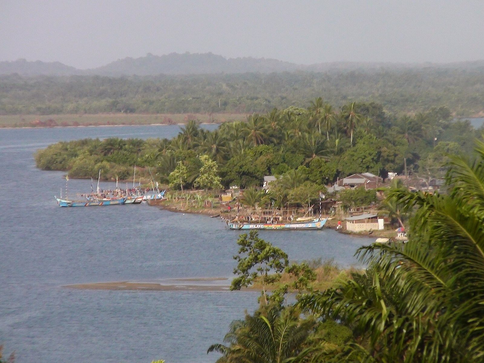 Fanti Town Port, Robertsville