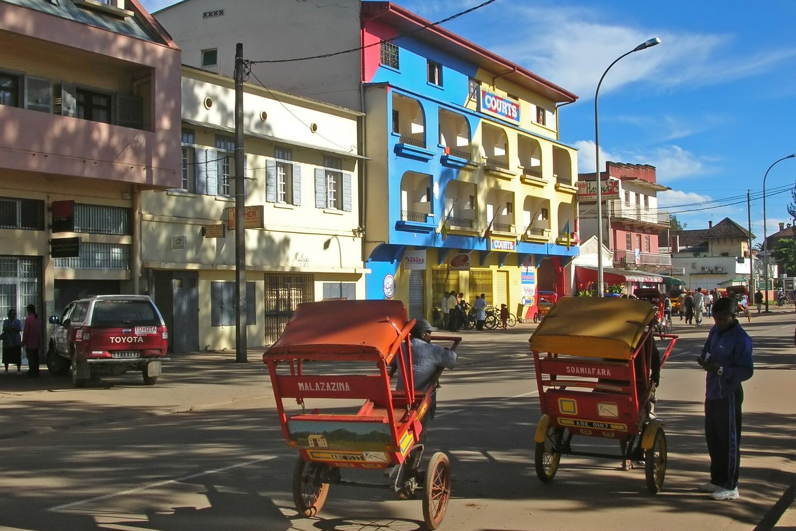 Antsirabe - rue principale02