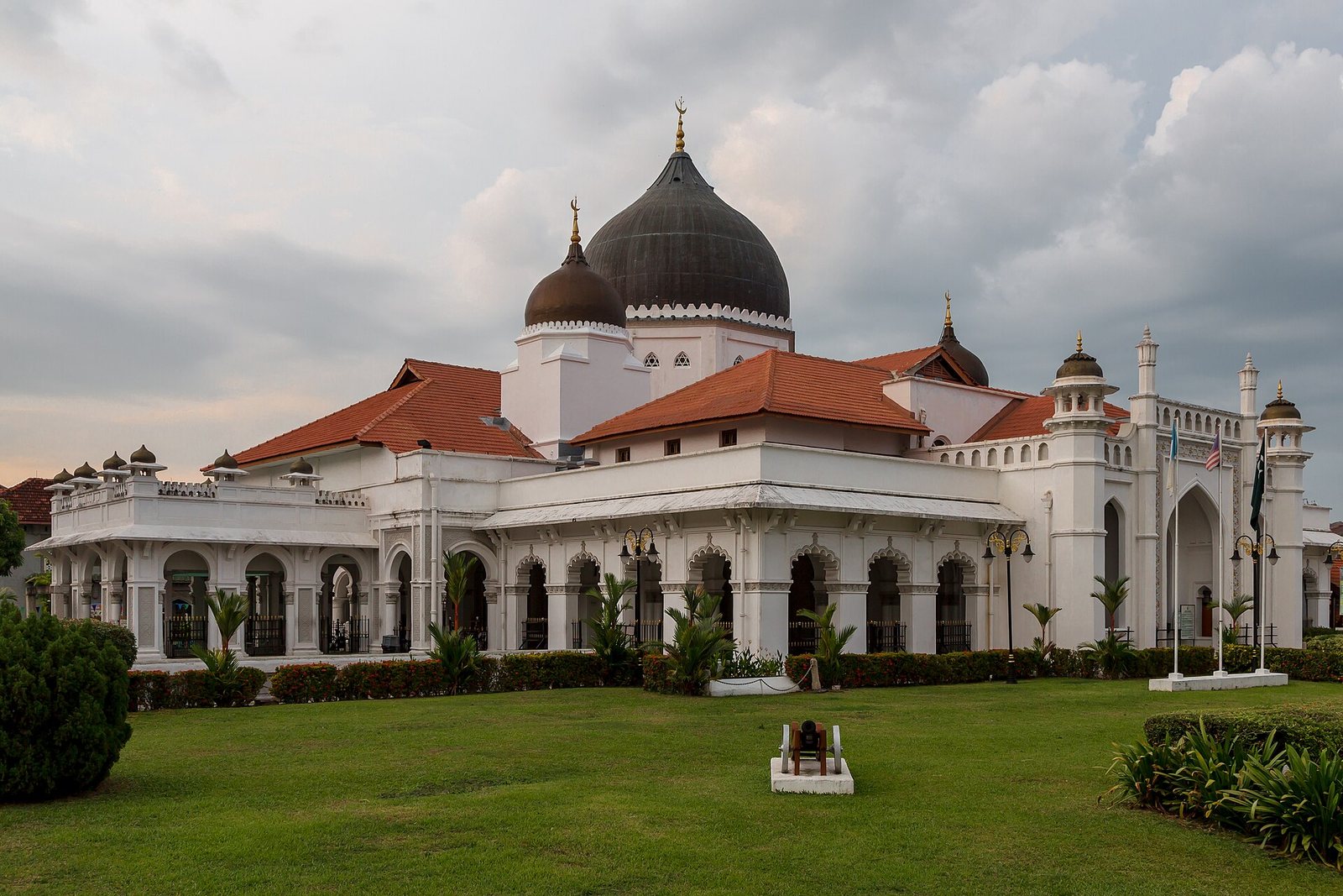 Penang Malaysia Masjid-Kapitan-Keling-01