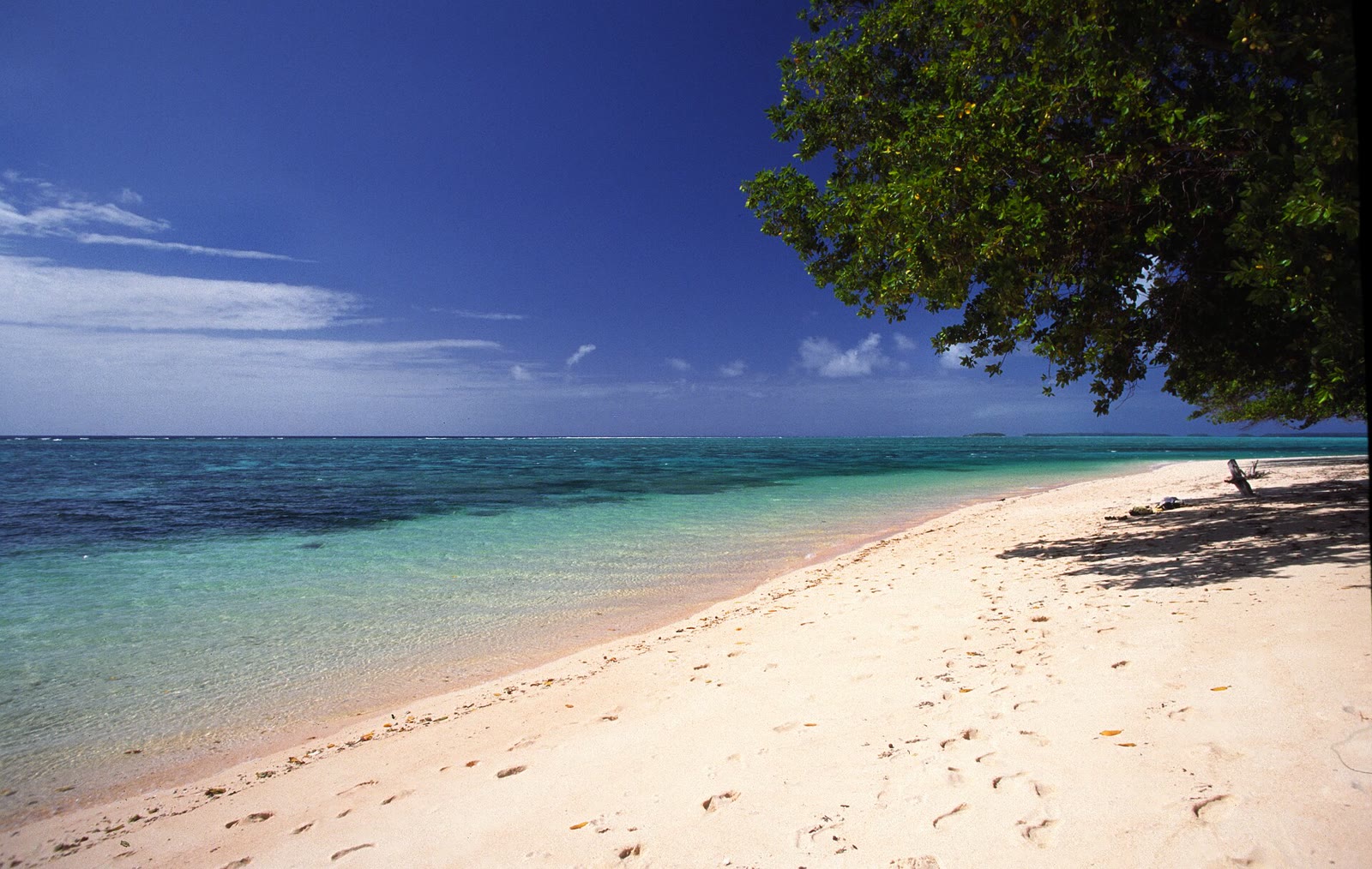 The Marshall Islands - Majuro - Laura Beach 2000-3