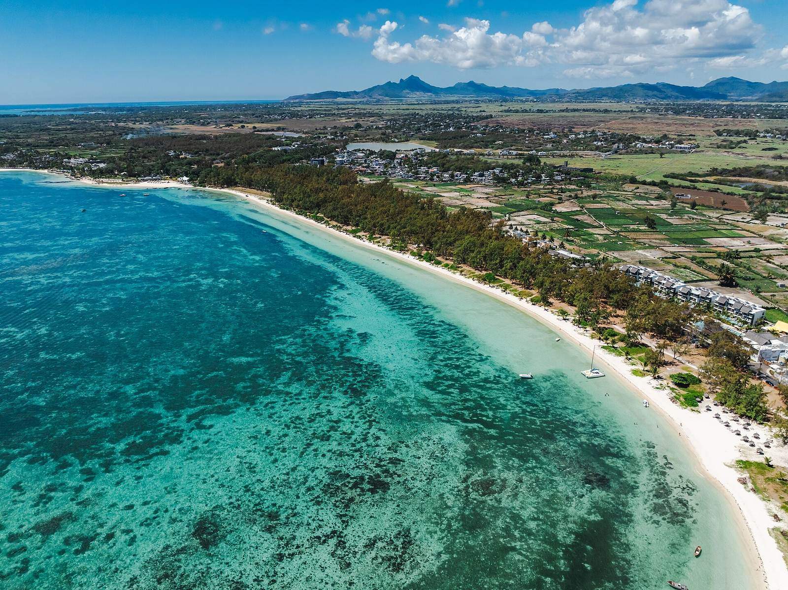 Mauritius belle mare beach