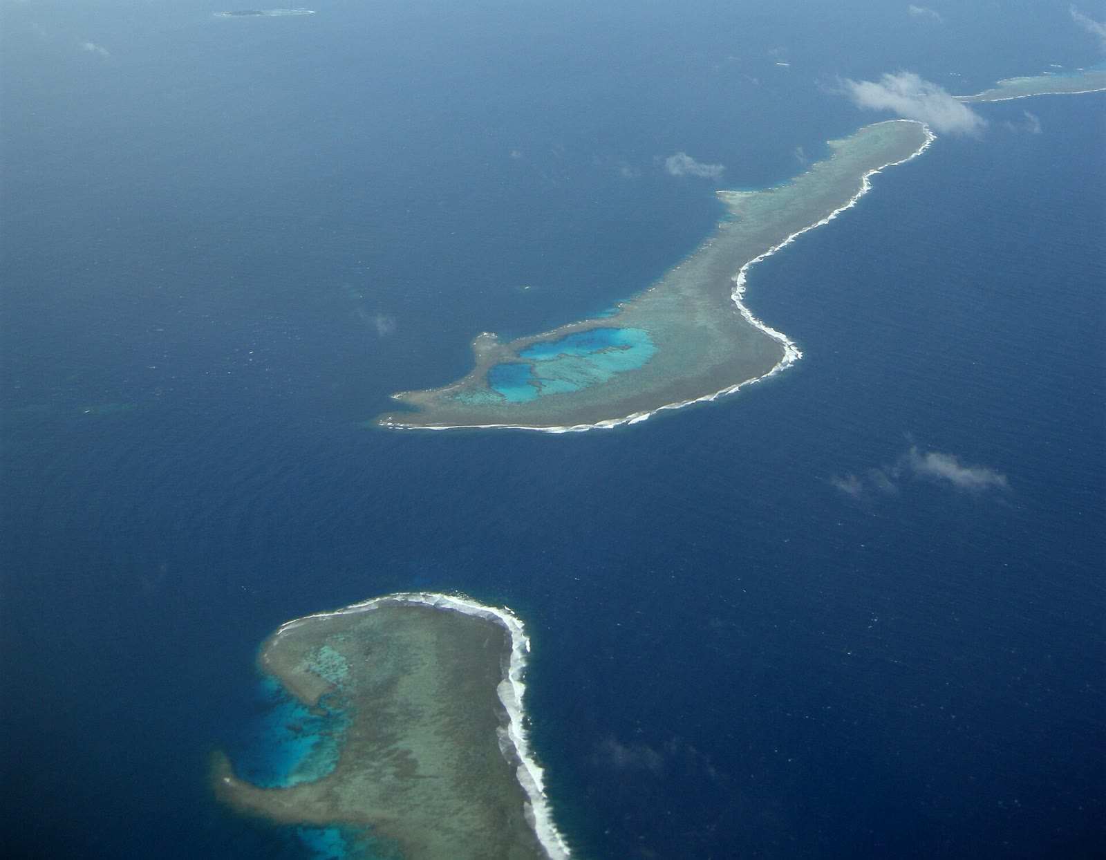 Chuuk lagoon, Mochun Fanananei Pass aerial view (cropped)