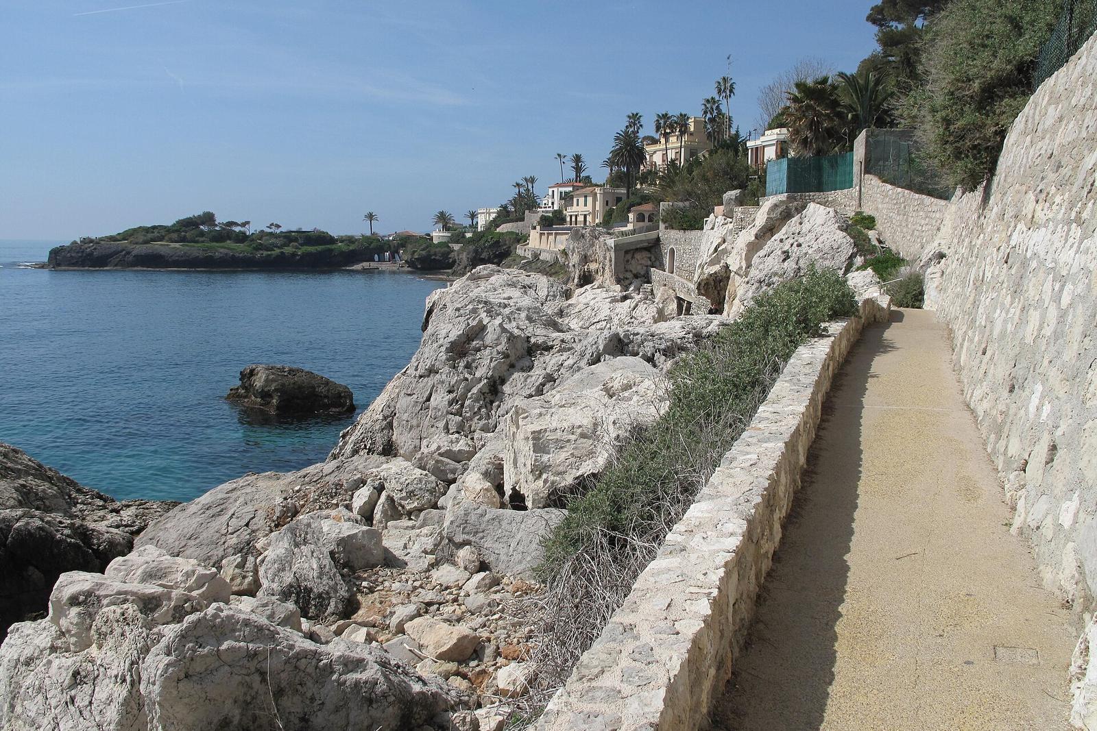 Littoral path from Monaco to Cap d'Ail