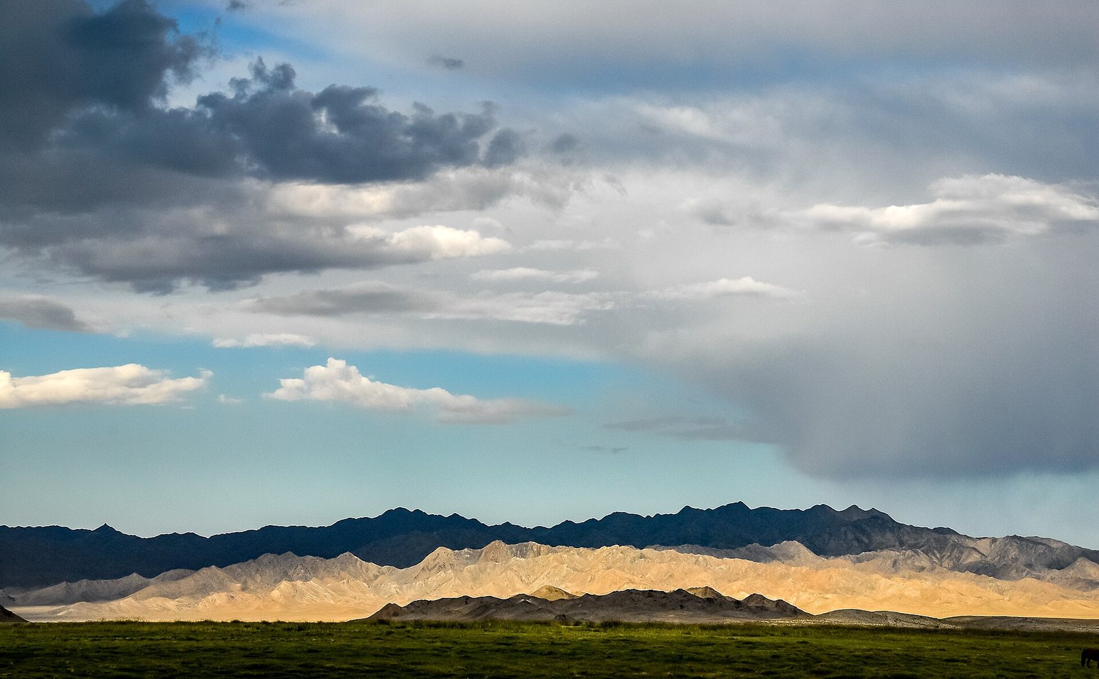 Mongolian Landscape with Clouds (23155936319)