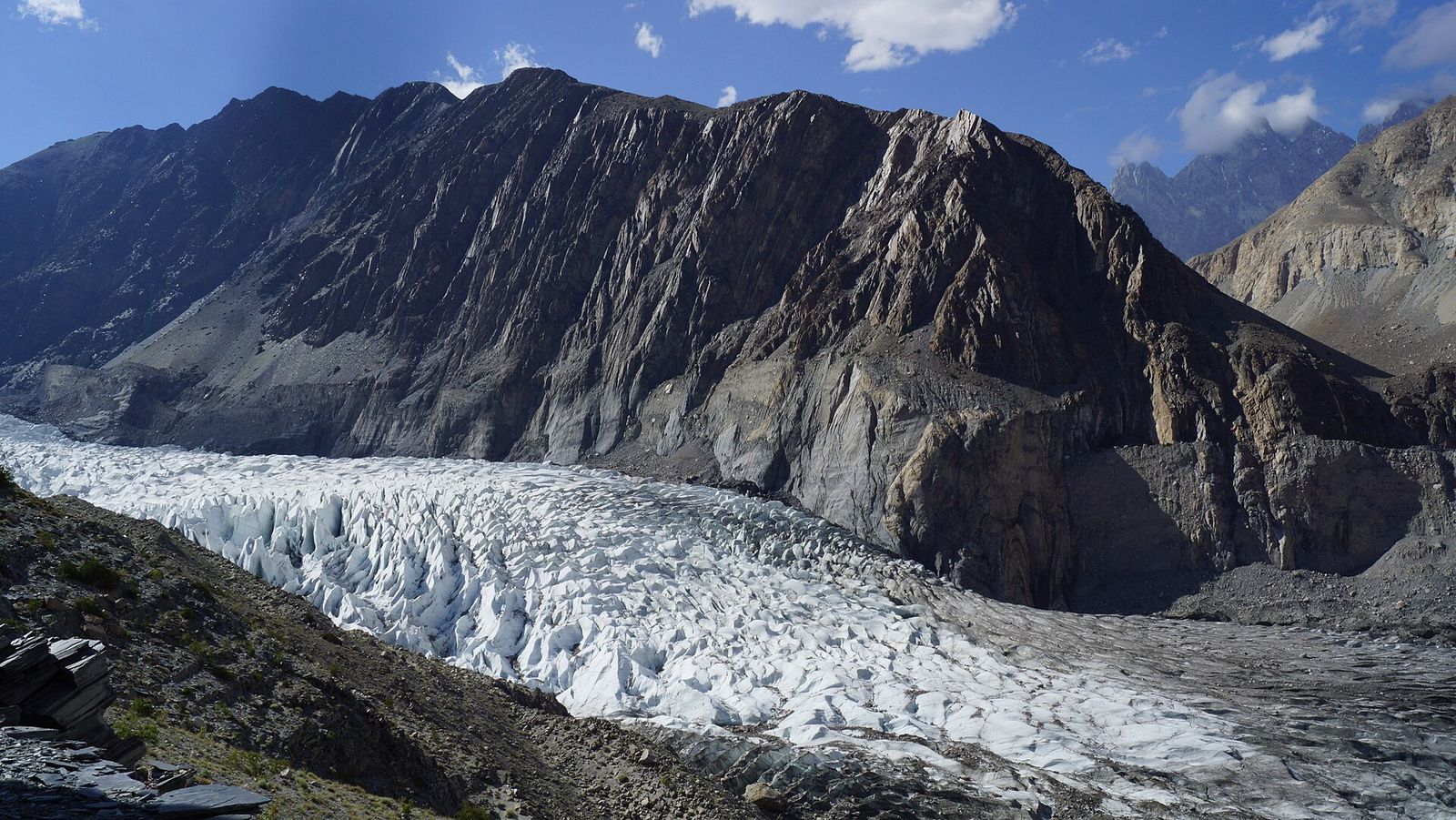 Hunza valley Pakistan 07