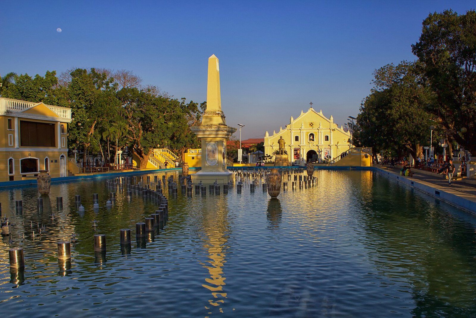 Plaza Salcedo and St. Pauls Cathedral, Vigan, Philippines - One of The New 7 Wonder Cities of The World