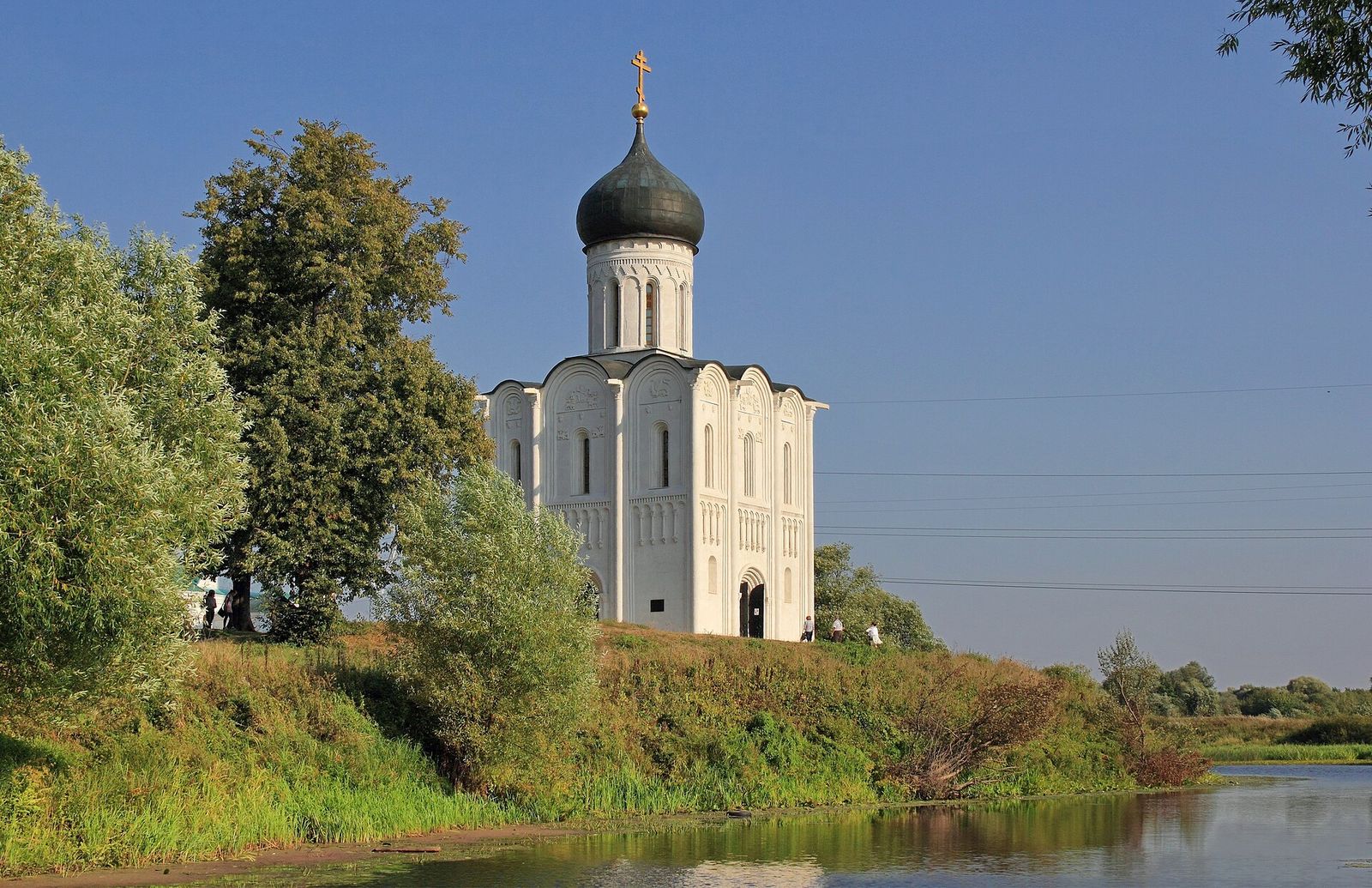 Bogolyubovo Church of the Intercession on the Nerl IMG 0336 1725