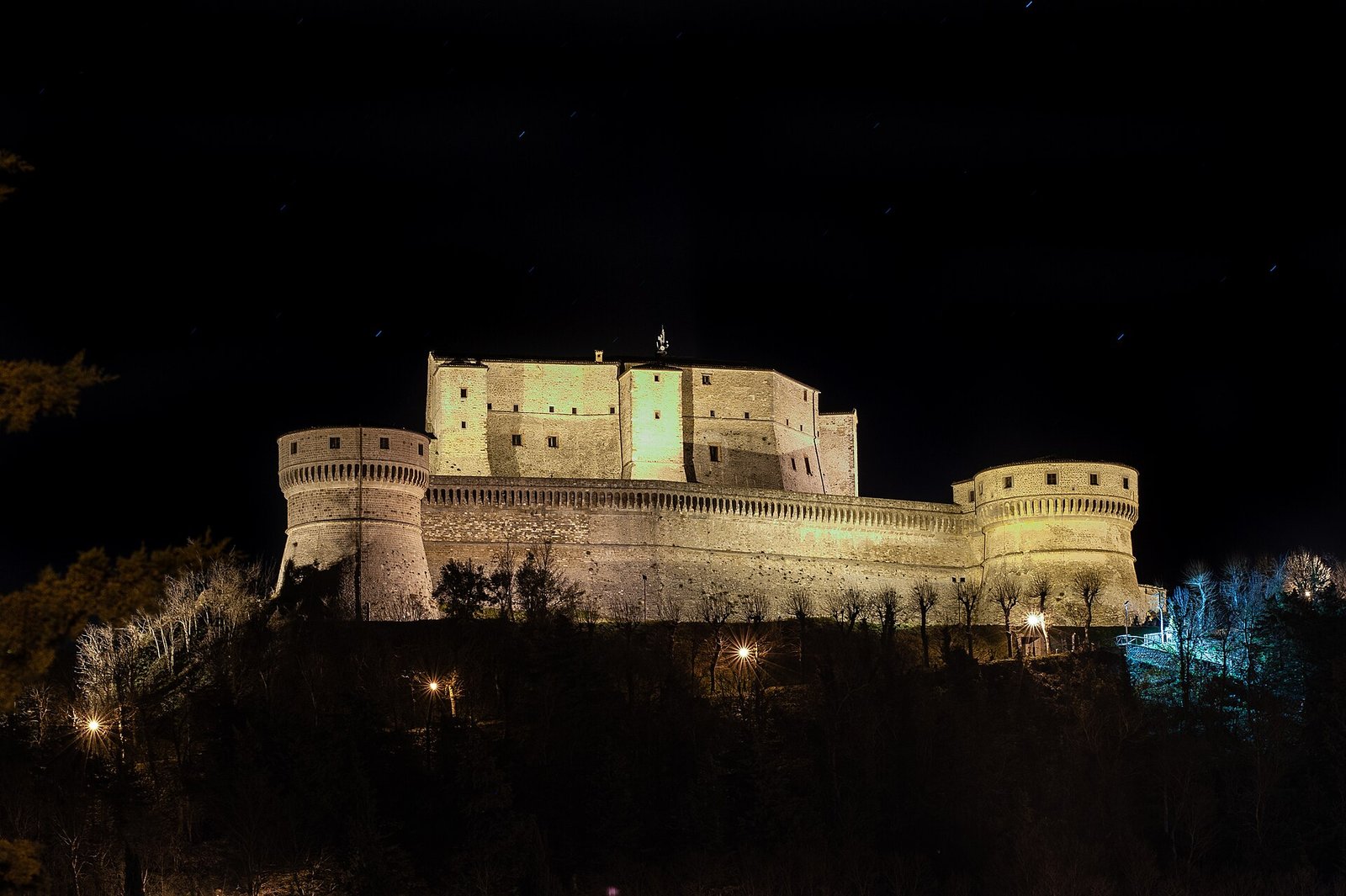 Notturno Fortezza di San Leo