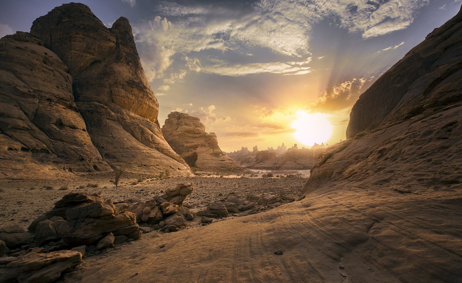 02 Al-Musamma Mountains, King Salman Royal Reserve, Hail Region, Saudi Arabia (2023)