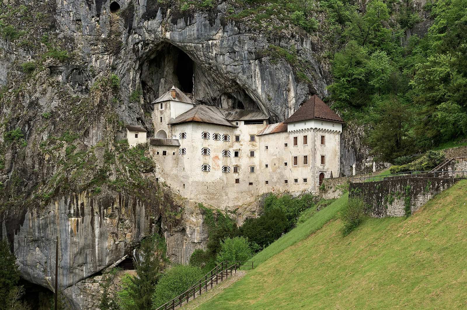 Predjama Castle, Slovenia, 20240502 0831 7409