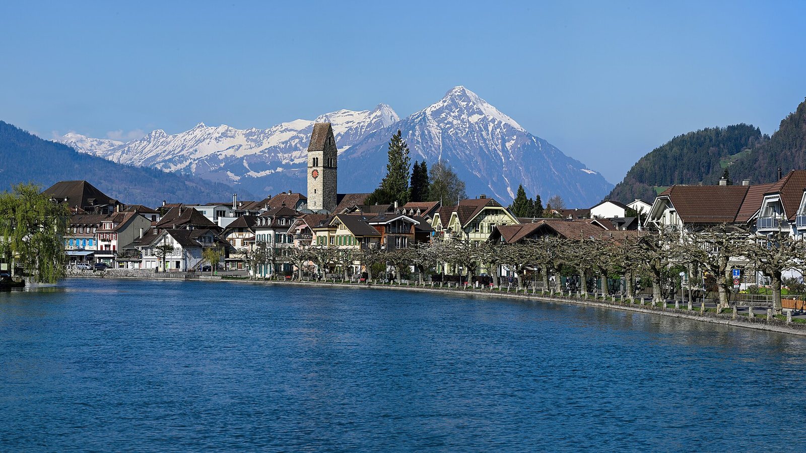CH.BE.Interlaken.Unterseen 2021-04-23 16x9+R 16384x9216