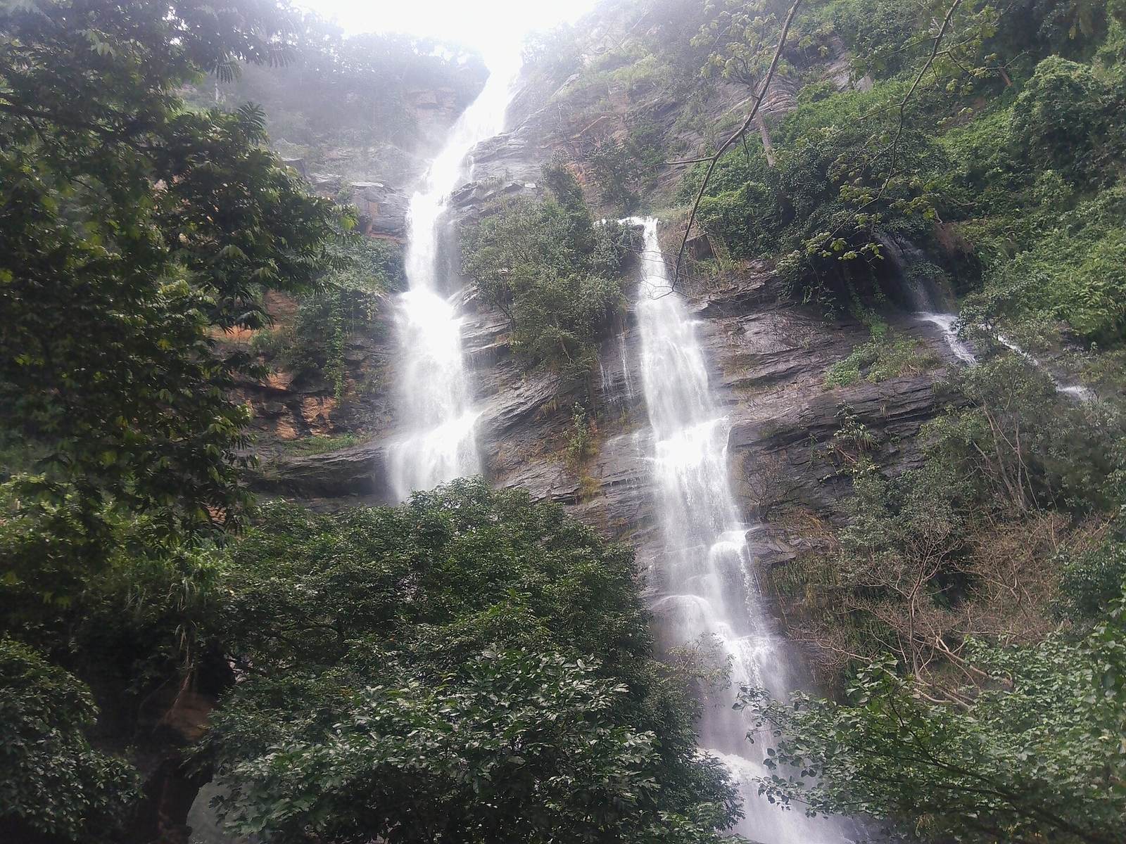 Cascade de Kpimé à Kpalimé 01