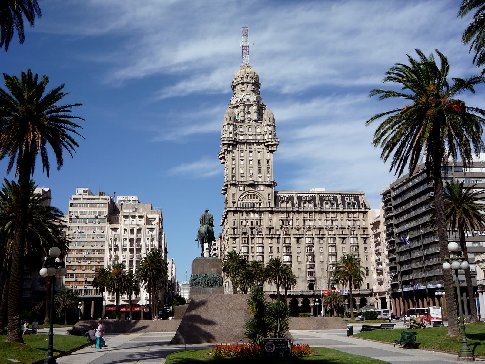 PlazaIndependencia2